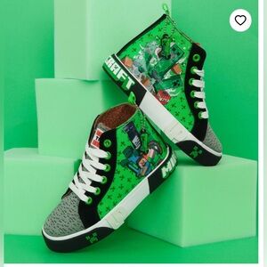 Minecraft Kids High-Top Sneakers - Green and Black